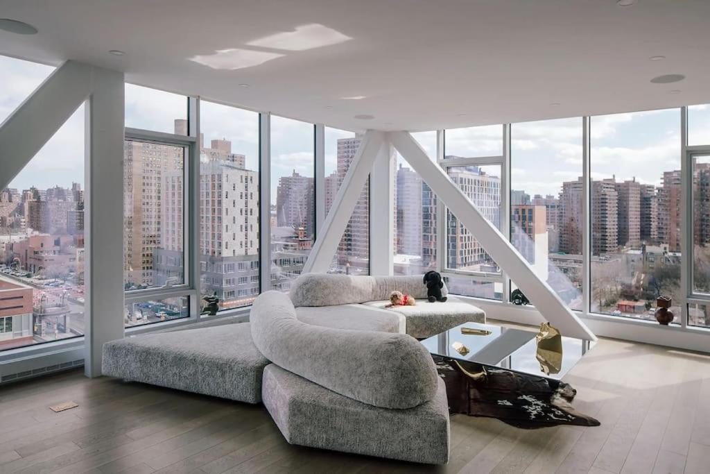 Brand New Five Bedroom Penthouse Apartment