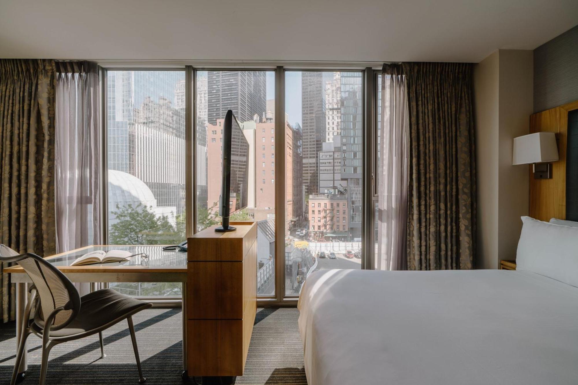 Hotel Club Quarters World Trade Center, 4*
