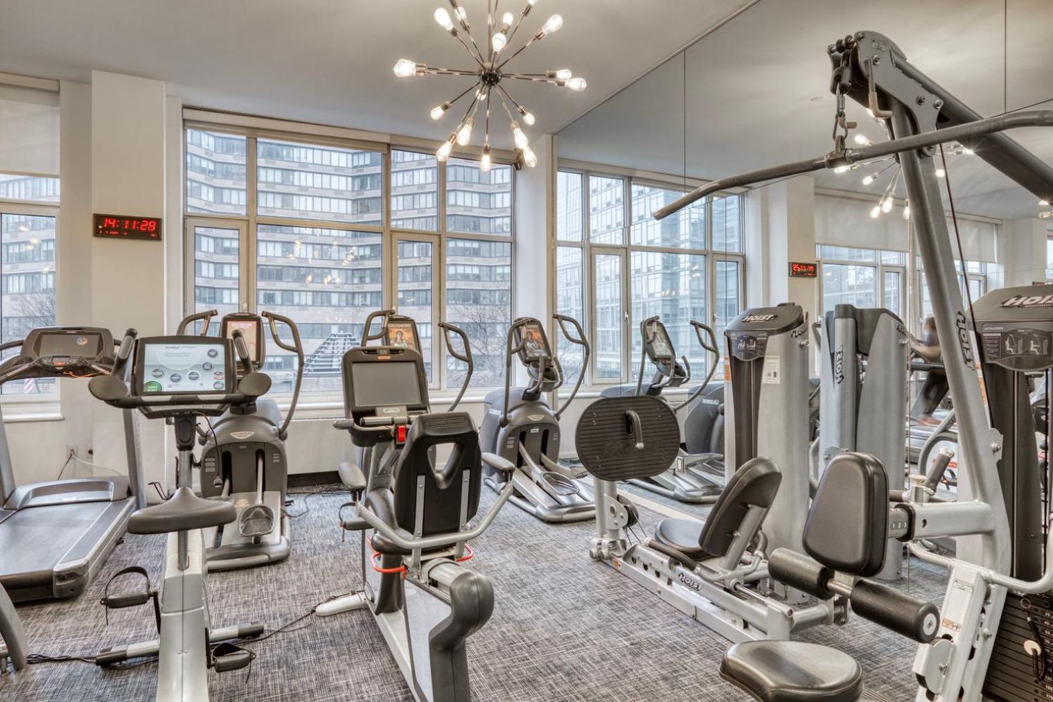 Blueground Hells Kitchen Gym Elev Nr Museum Nyc-1437 Apartment New York