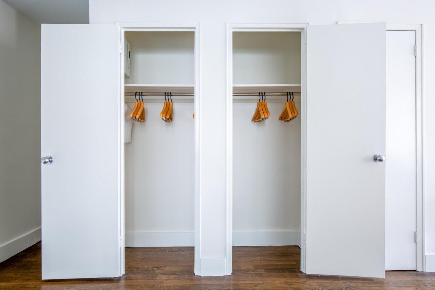 Apartment Ues 1br W Doorman Elevator Gym Nr Park Nyc-566 *