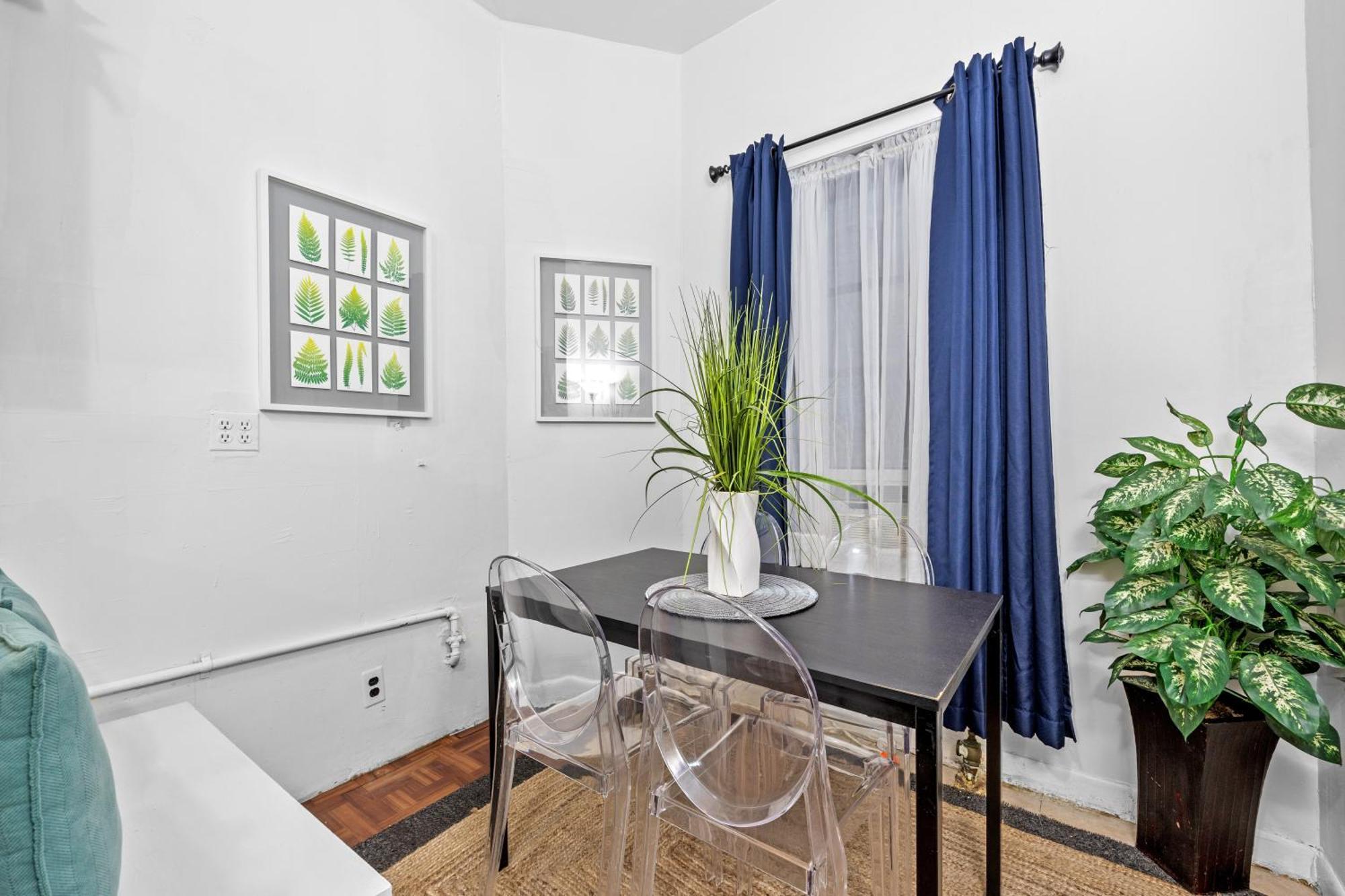Apartment Quaint 2br Walk To Time Square *