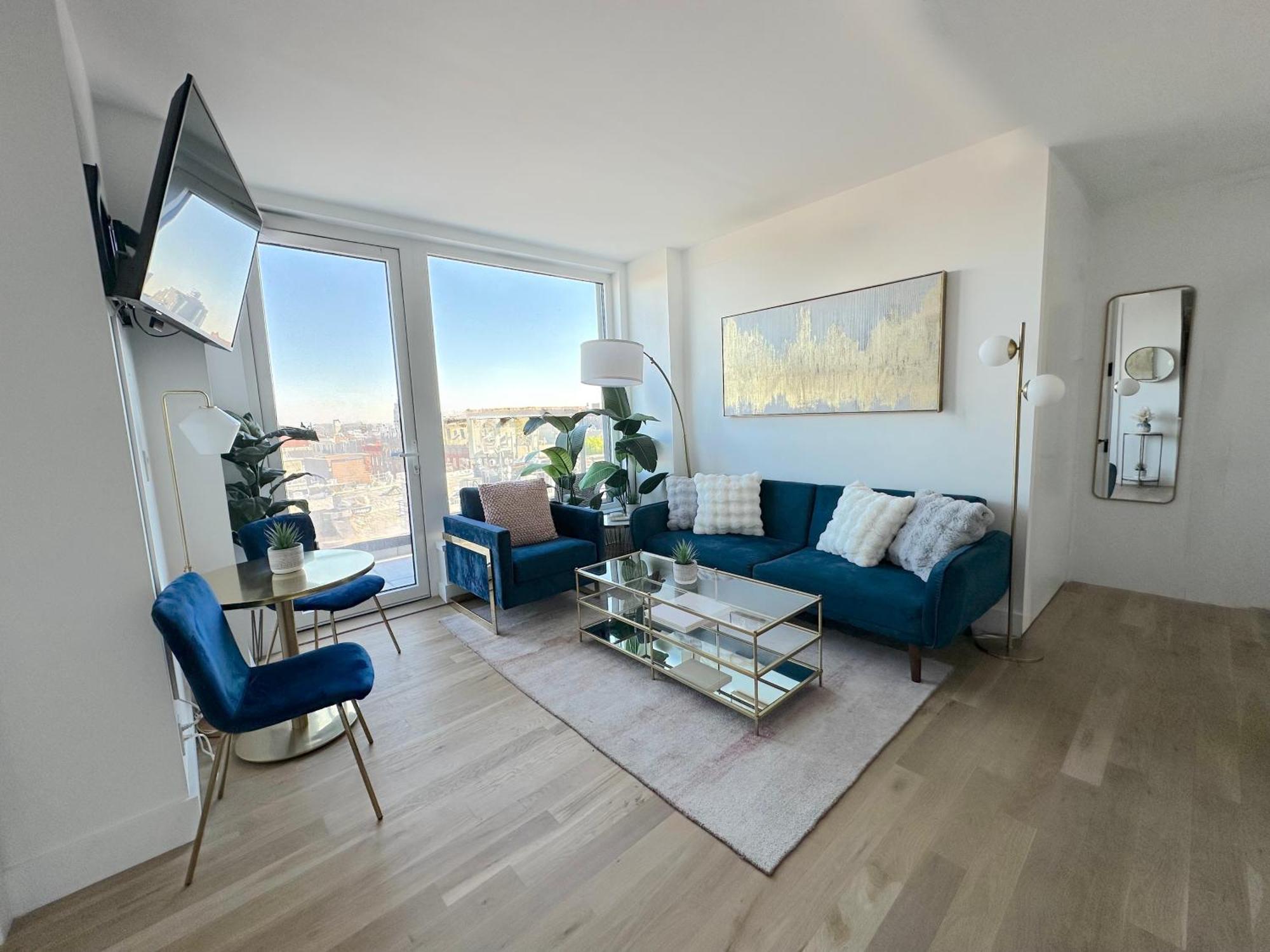 Modern One Bedroom - Large Private Terrace - Luxury Building - Williamsburg Apartment *