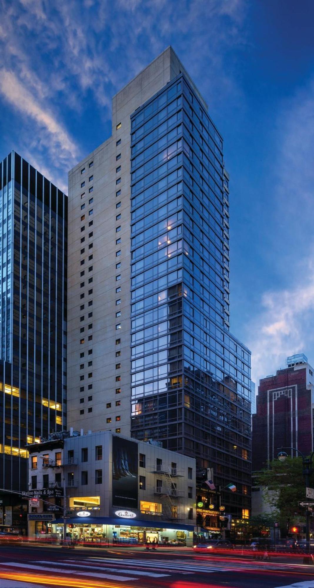 Beautiful In Midtown 45 New York
