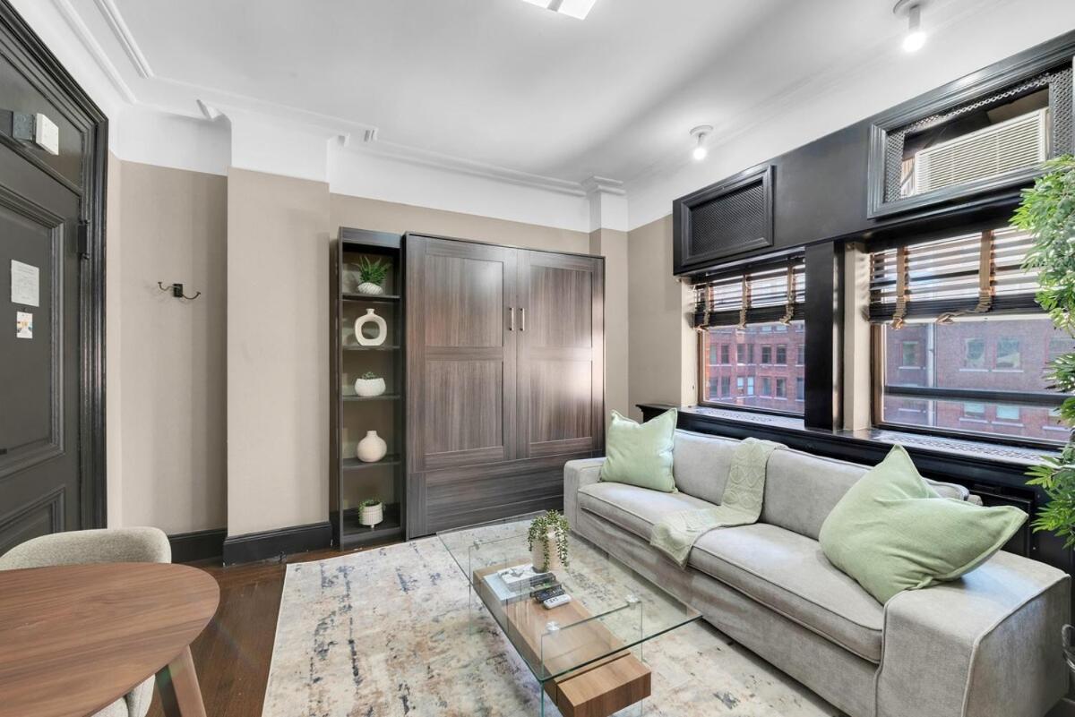 Location And Walkable In Ny With Gym * New York