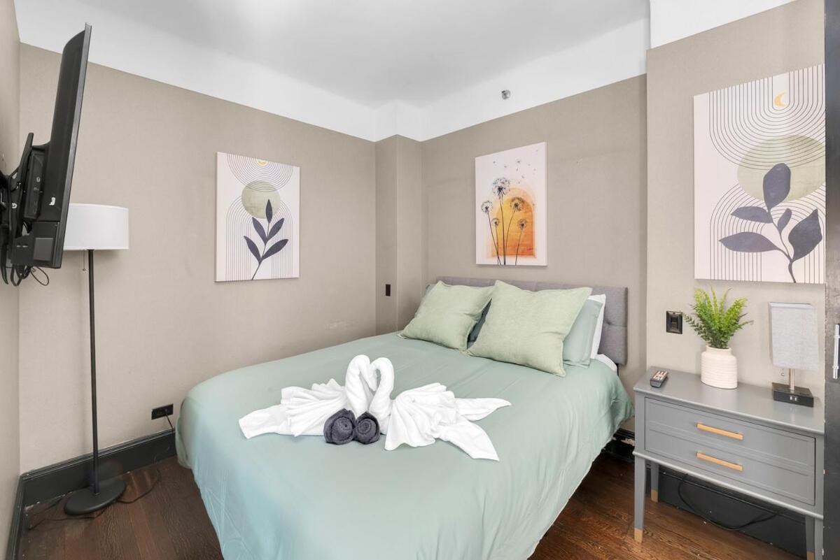 Apartment Location And Walkable In Ny With Gym *