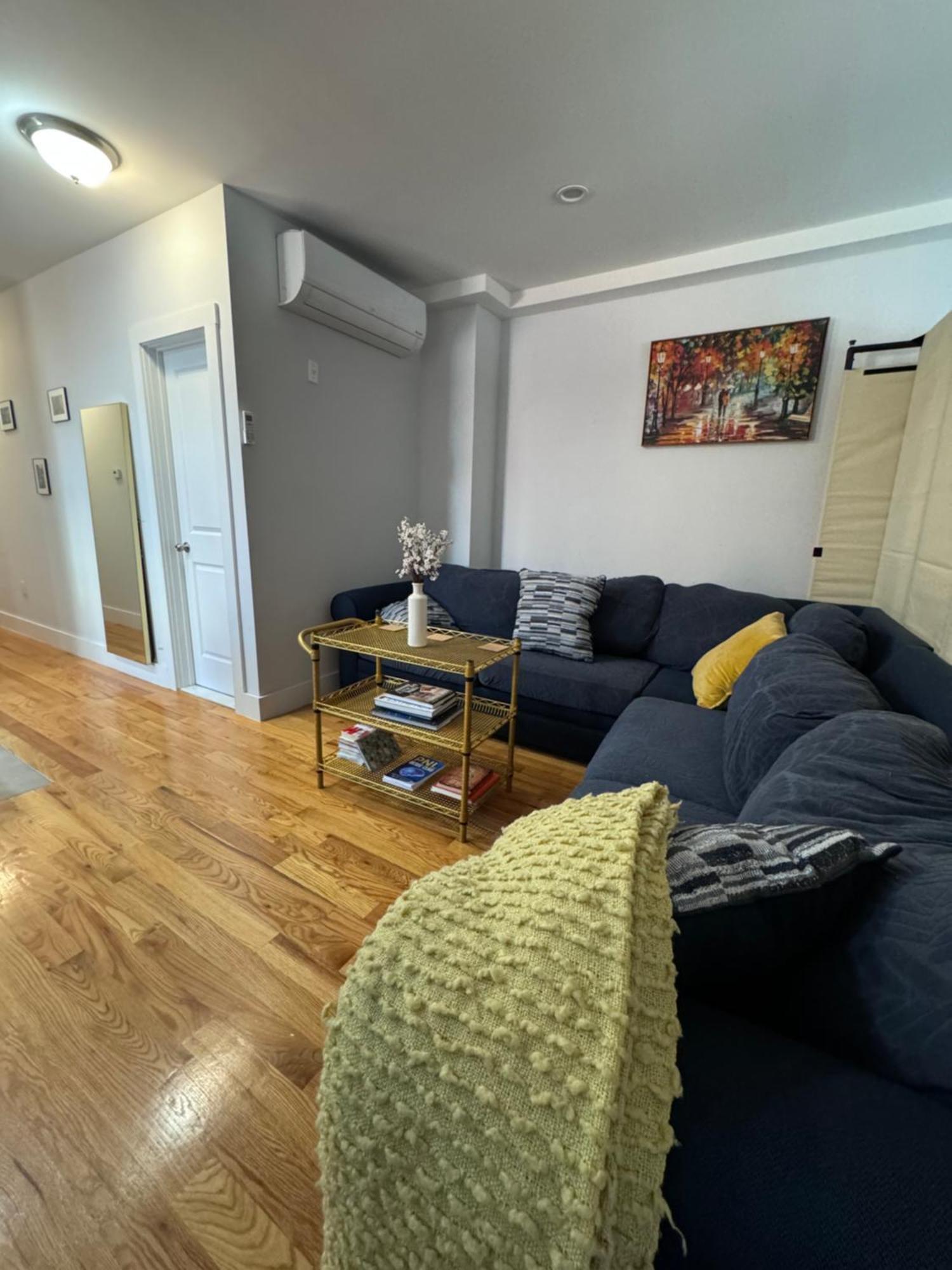 Cozy And Peaceful In Brooklyn *