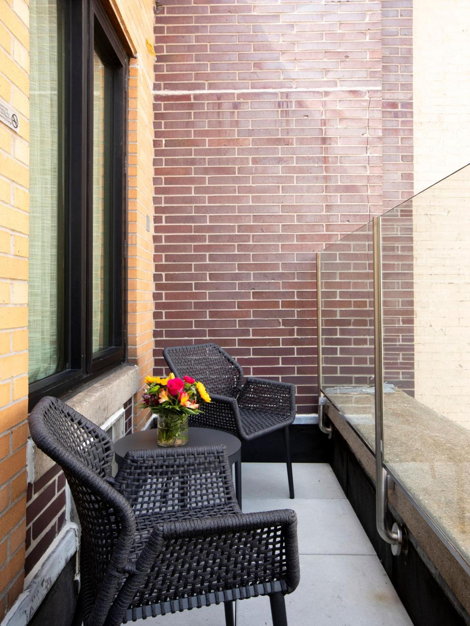 Hotel Broadway Plaza