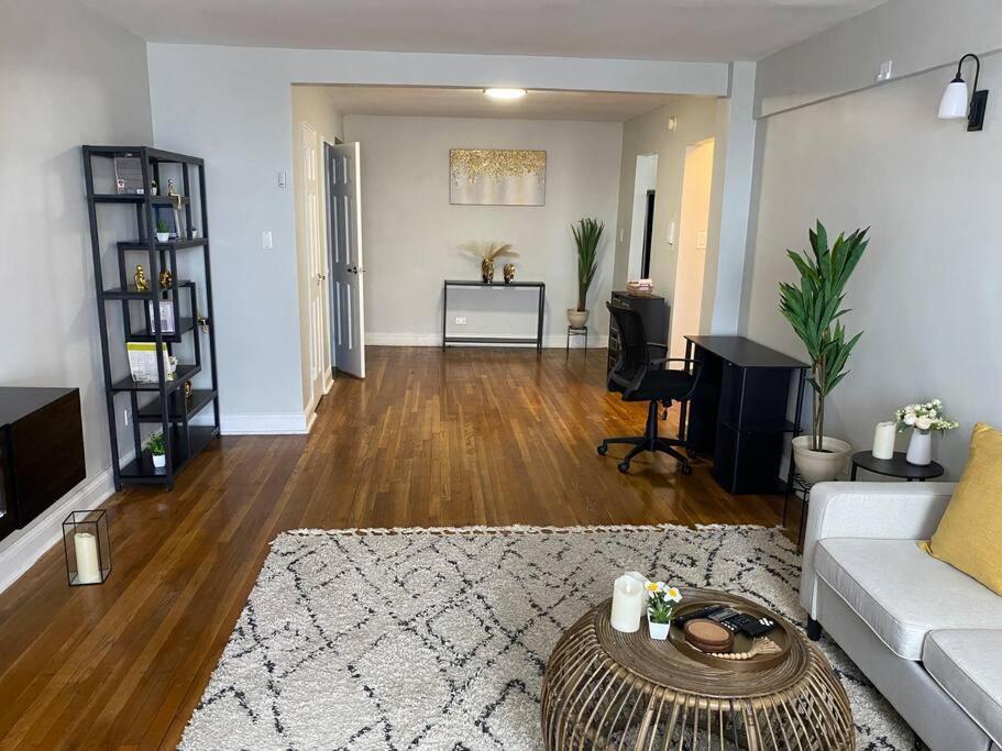 Stylish- 1 Bed Spacious