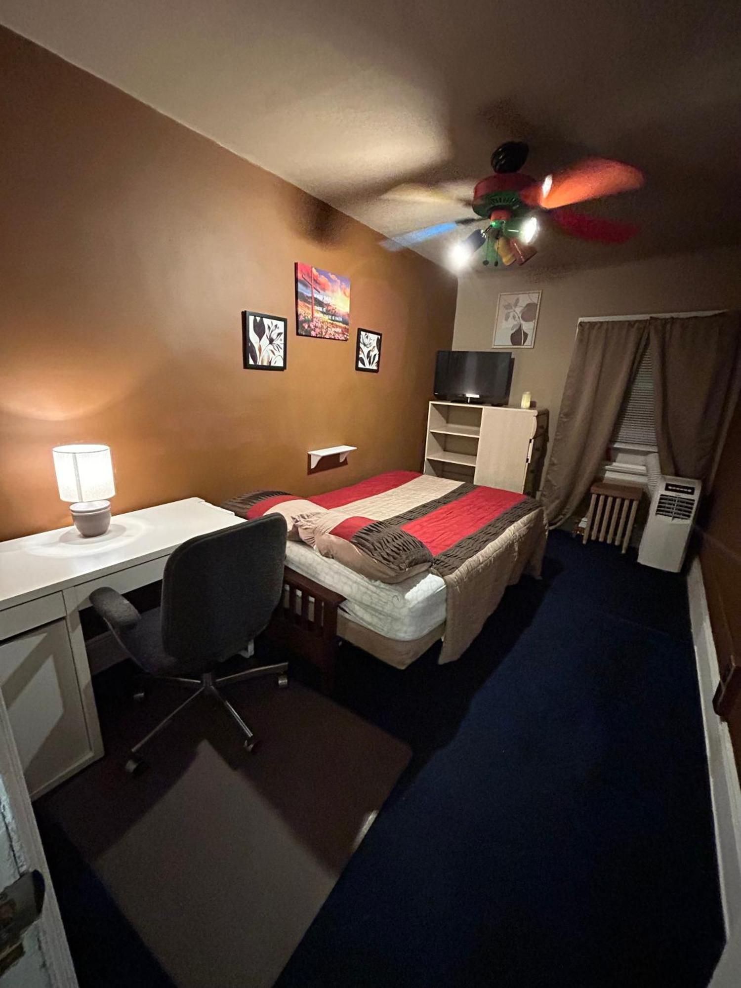 Guest house The Kingdom Cove *