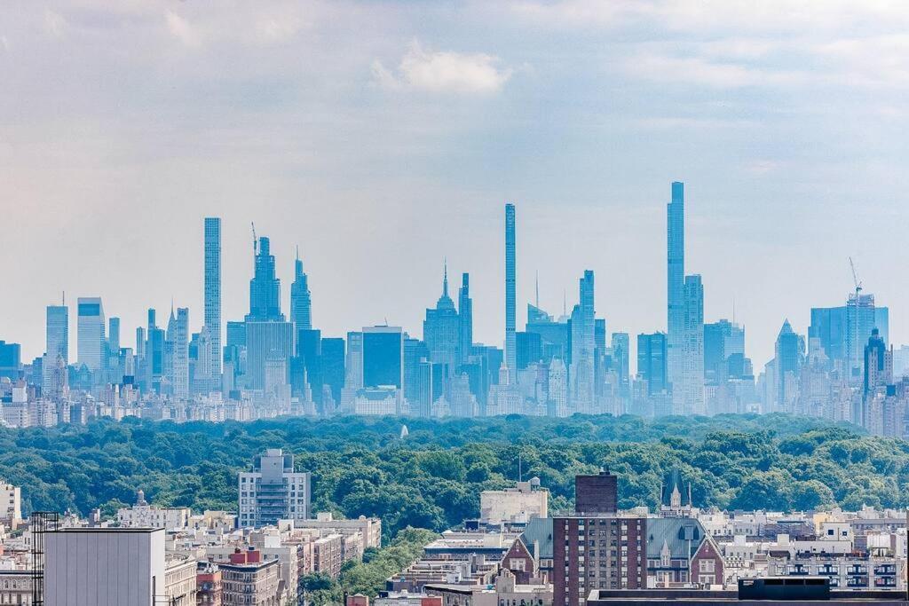 City Views, Modern Nyc Oasis Retreat * New York