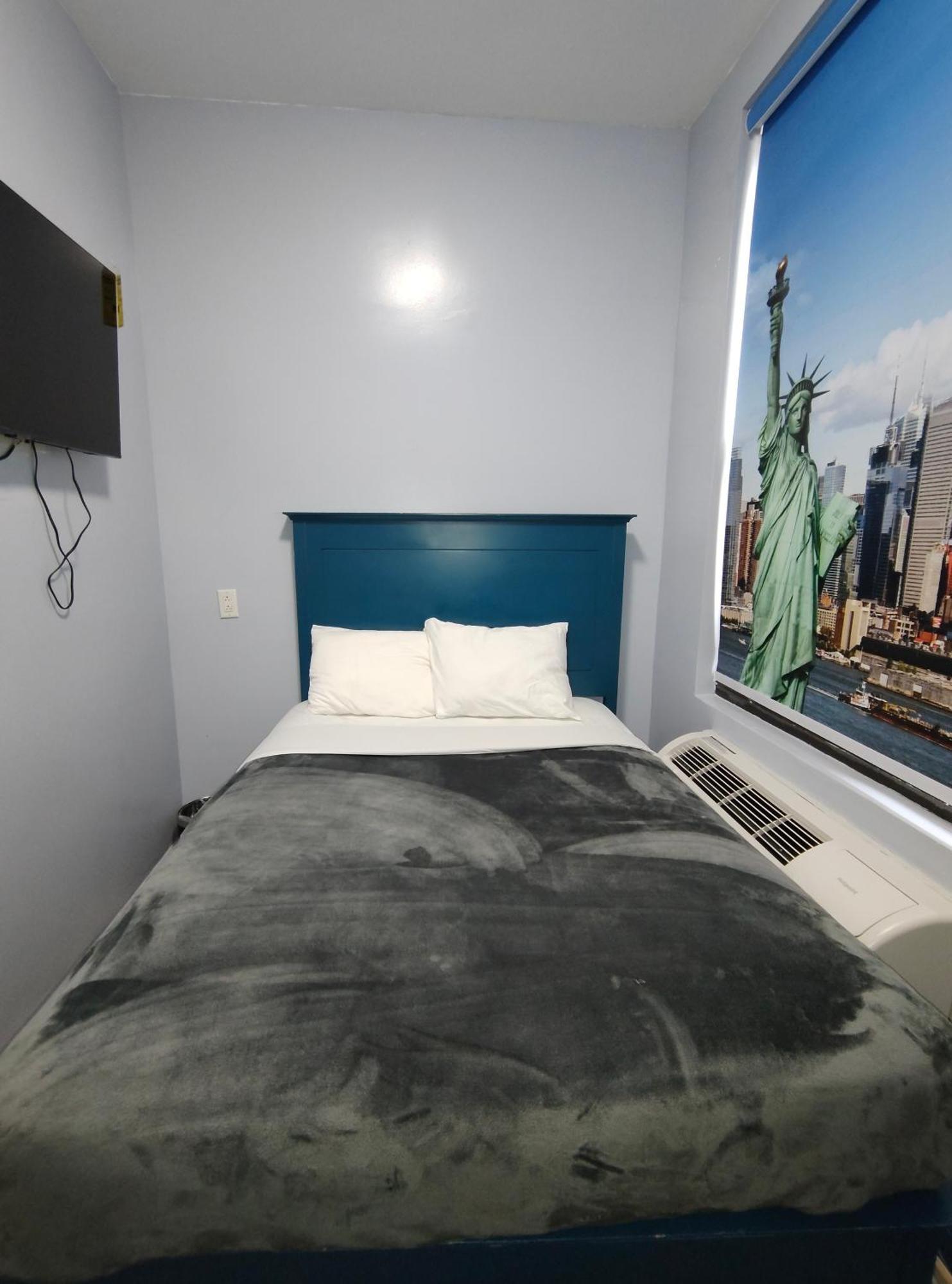 Hotel Essence 3*