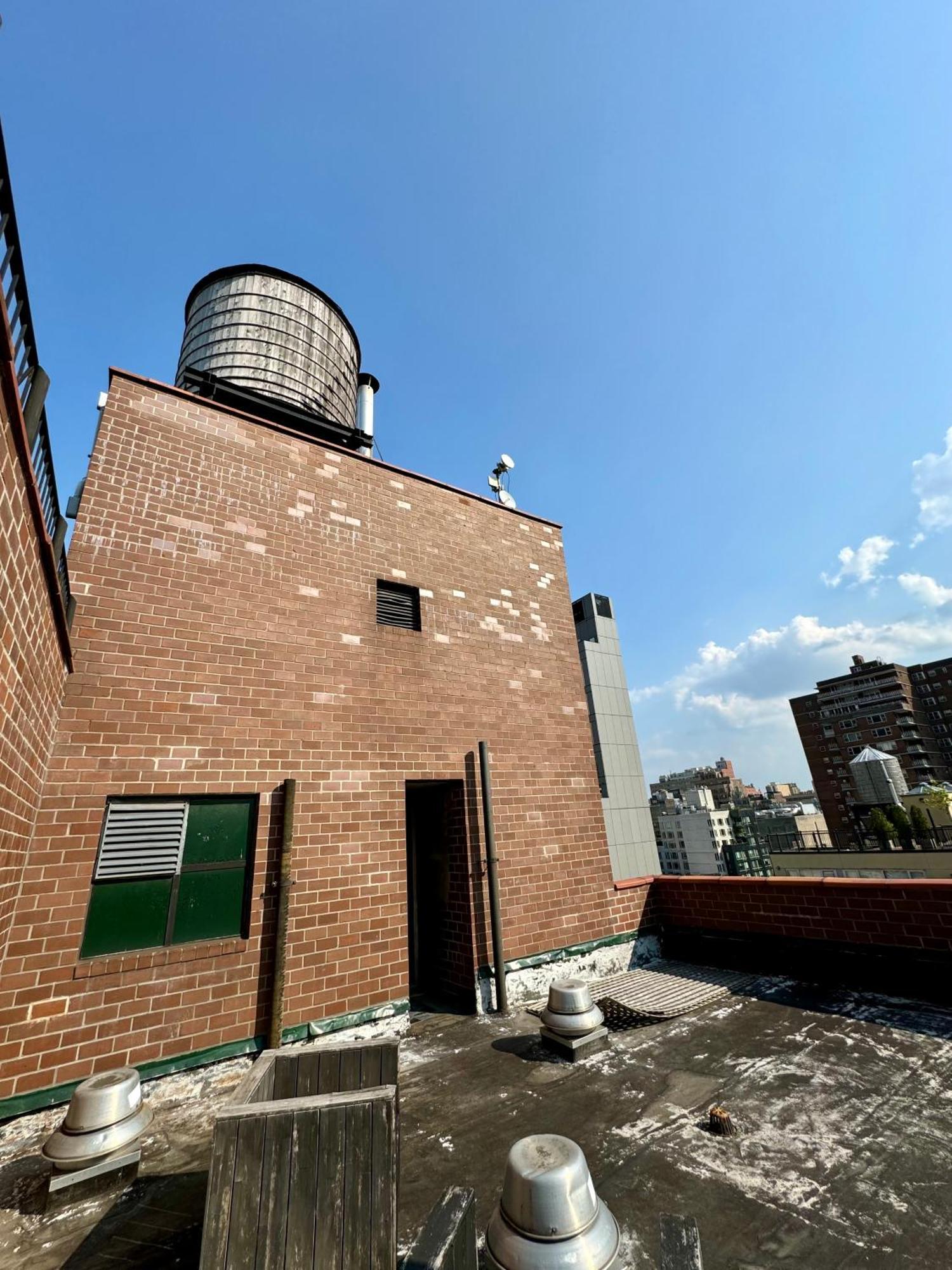 Apartment Stylish Duplex Penthouse With Large Outdoor Space *