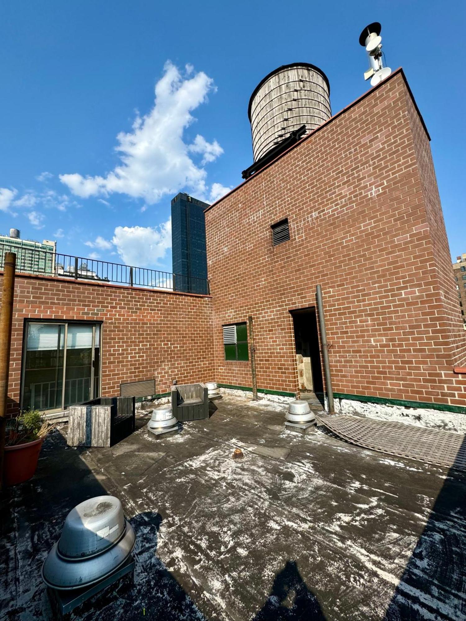 Apartment Stylish Duplex Penthouse With Large Outdoor Space