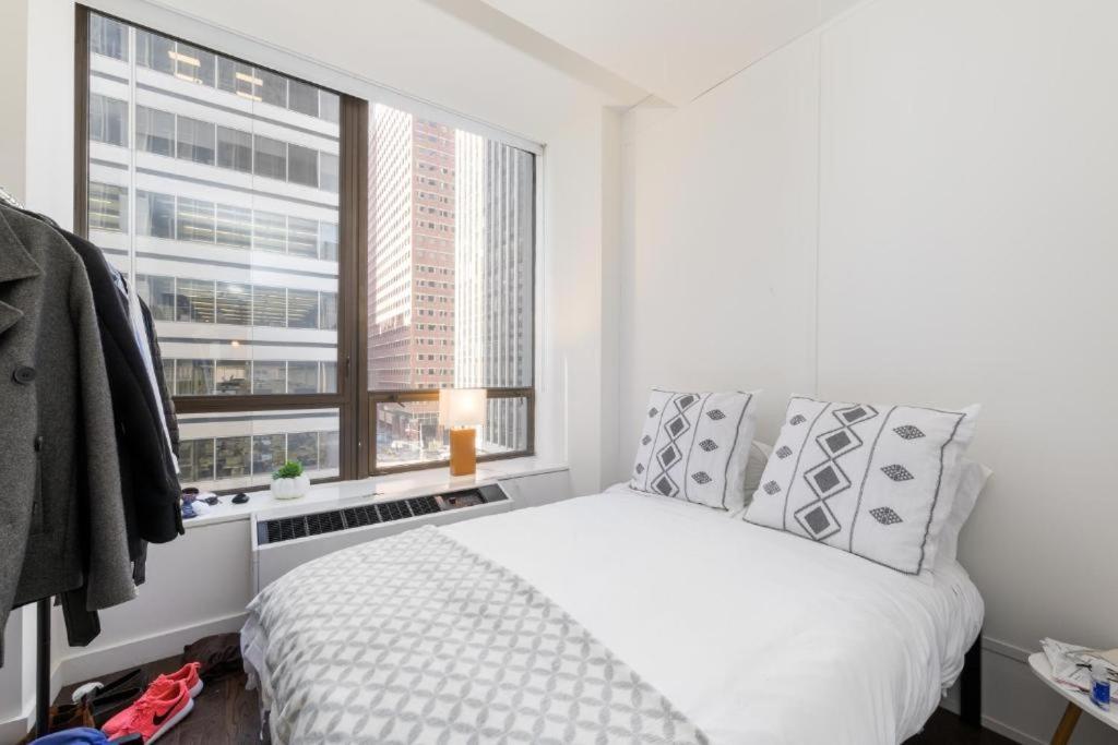 Luxury 5 Bedroom 2 Bath In Nyc! Apartment *