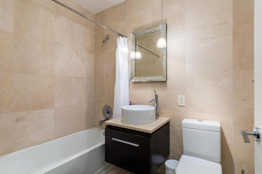 Apartment Luxury 5 Bedroom 2 Bath In Nyc!