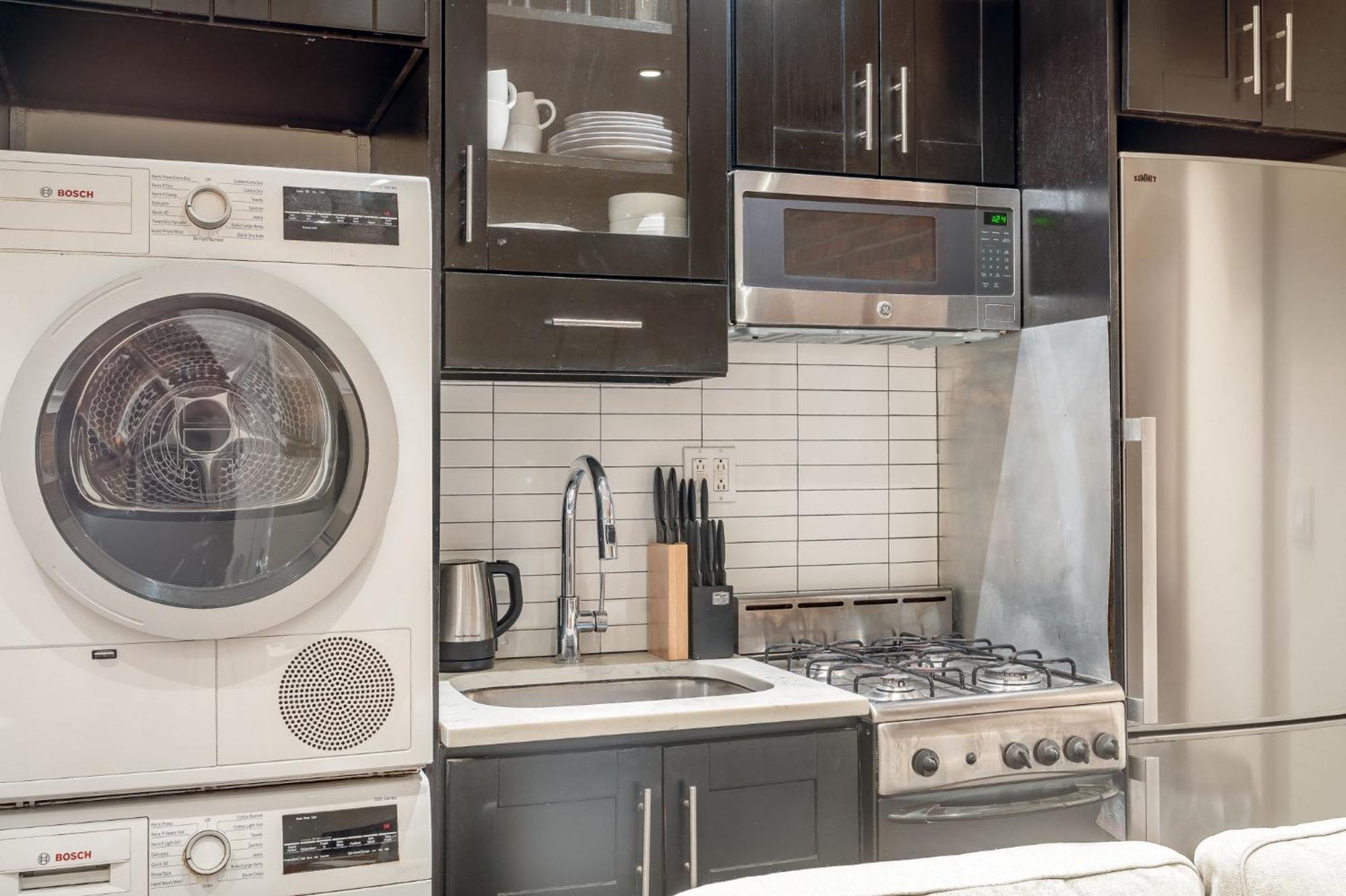 Charming Near The Guggenheim With Shared Bath * New York