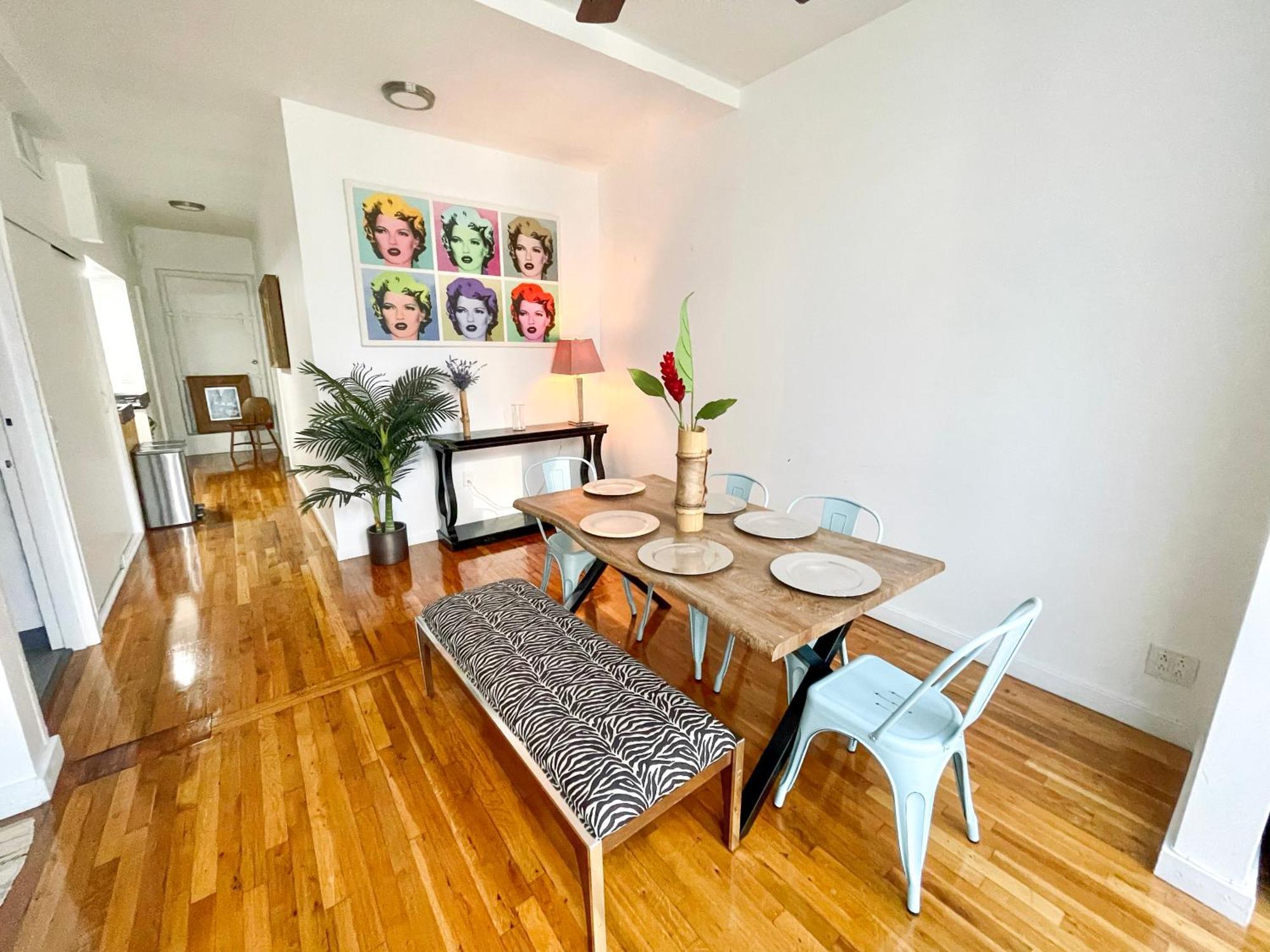 Gorgeous Extra Spacious Duplex Penthouse Apartment *