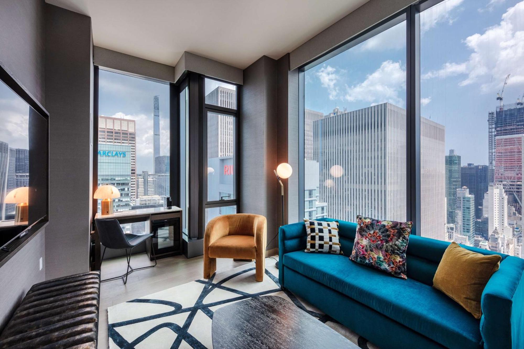 Hotel Tempo By Hilton Times Square 4*