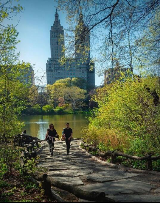 Apartment 2bd 2ba Uws Oasis