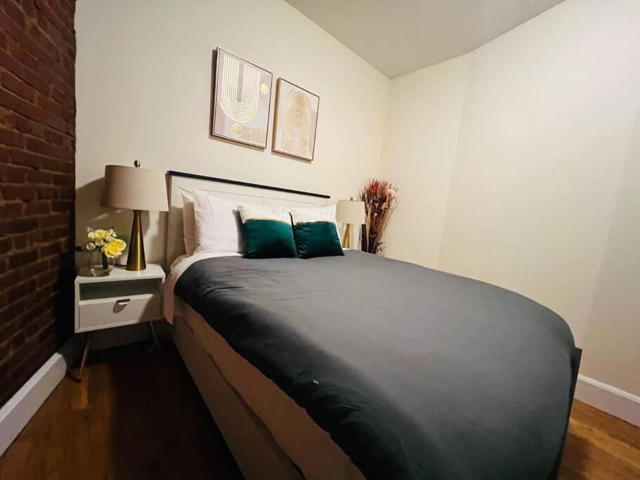 Nyc Times Square Apartment New York