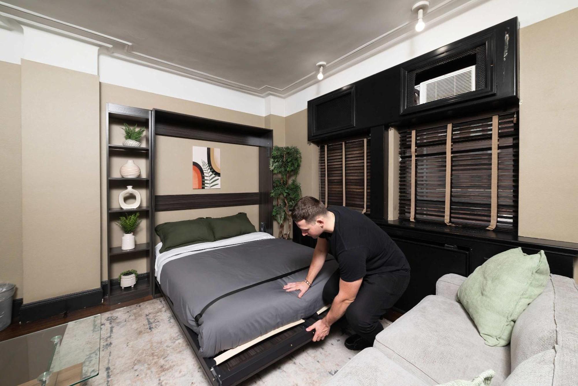 Location And Walkable In Ny With Gym Apartment New York