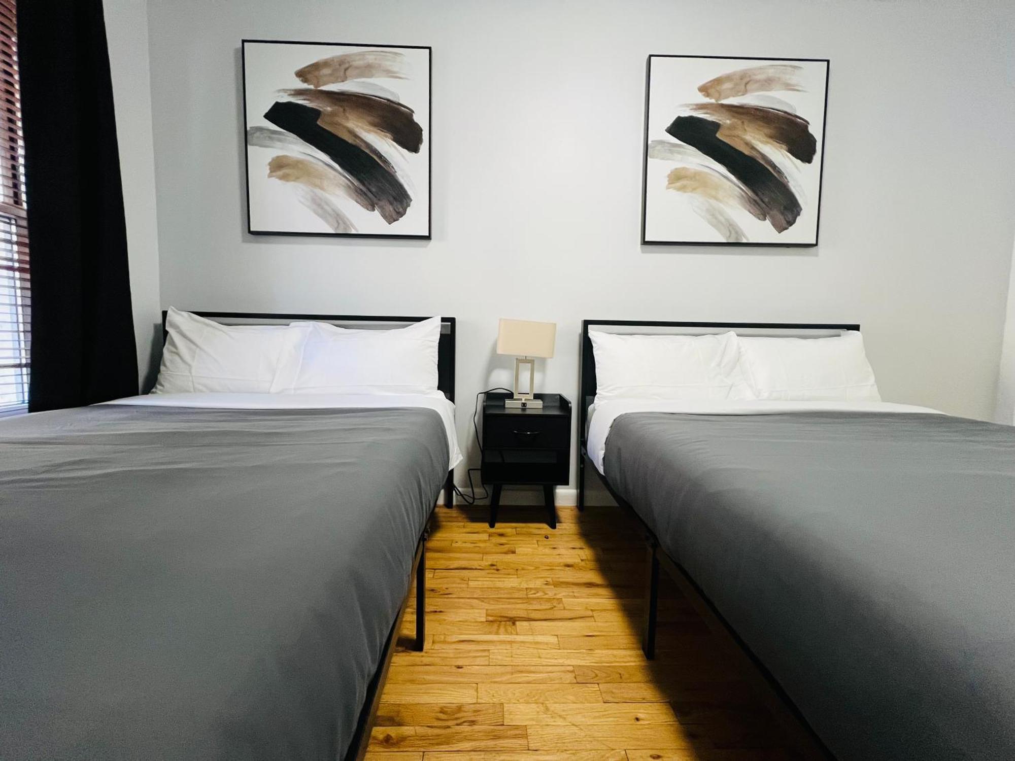 Herald Square Apartment *