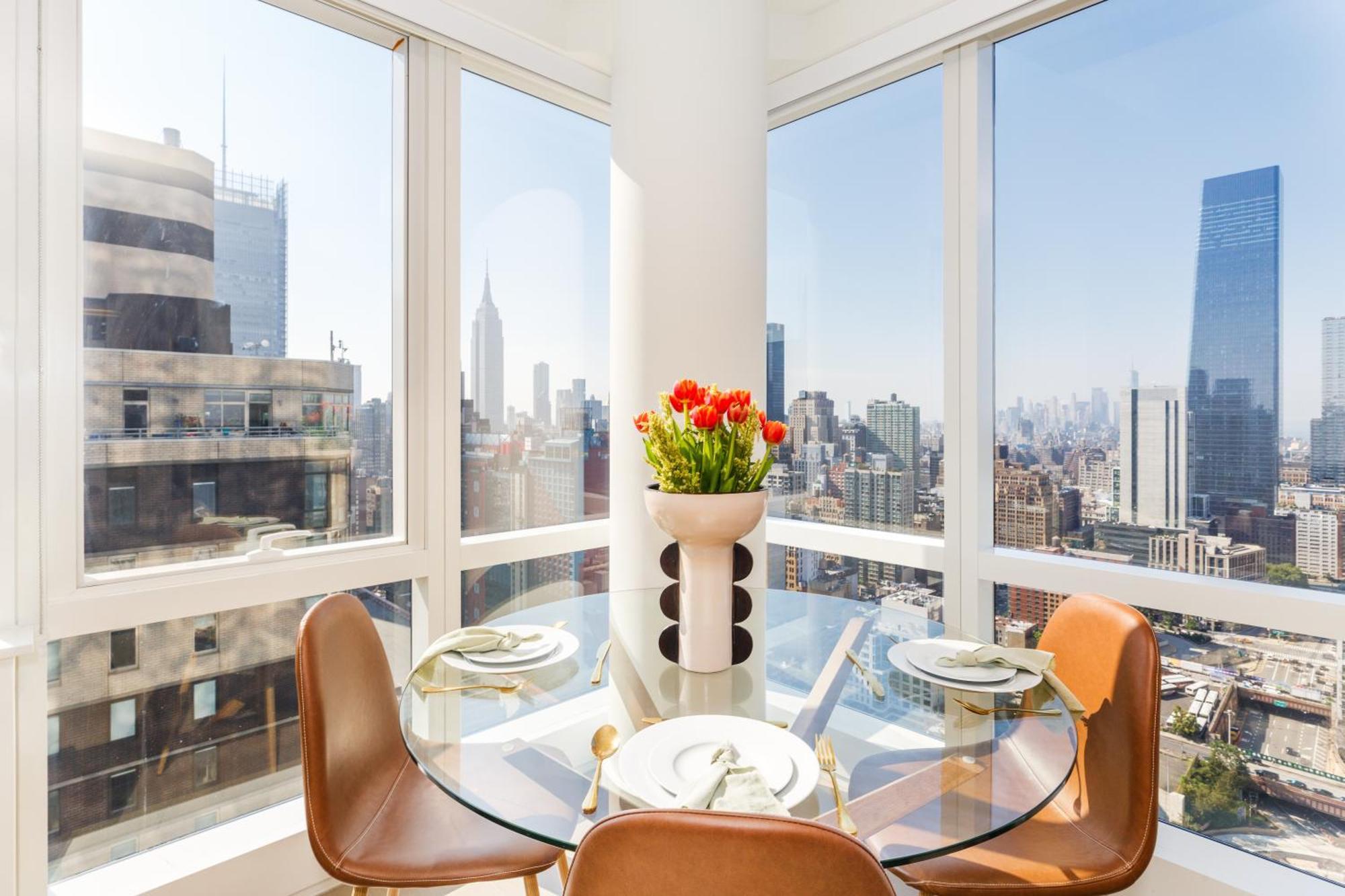 Two Bedroom Luxury 5* New York