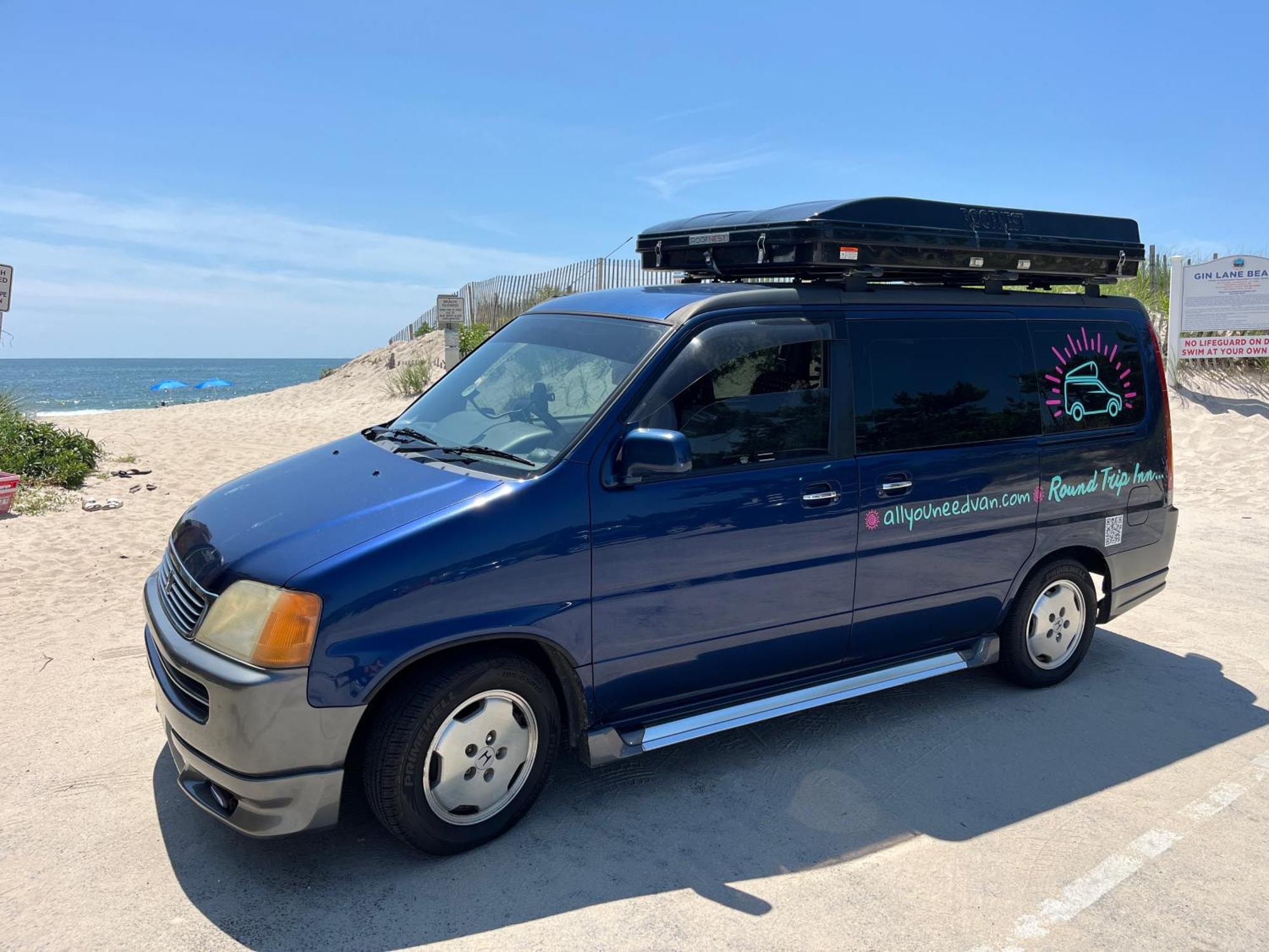 Luxury tent Allyouneedvan New York
