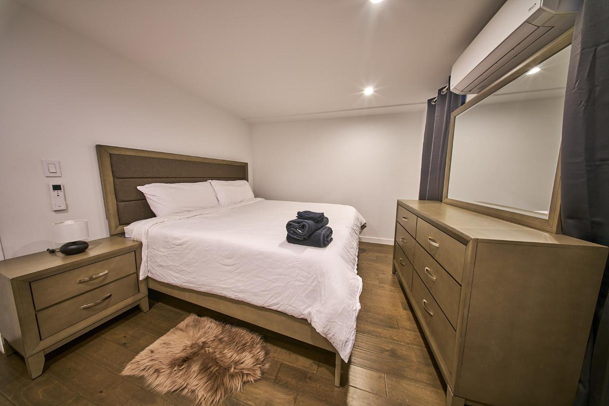Apartment Modern 2 Bedroom Retreat In Downtown Manhattan