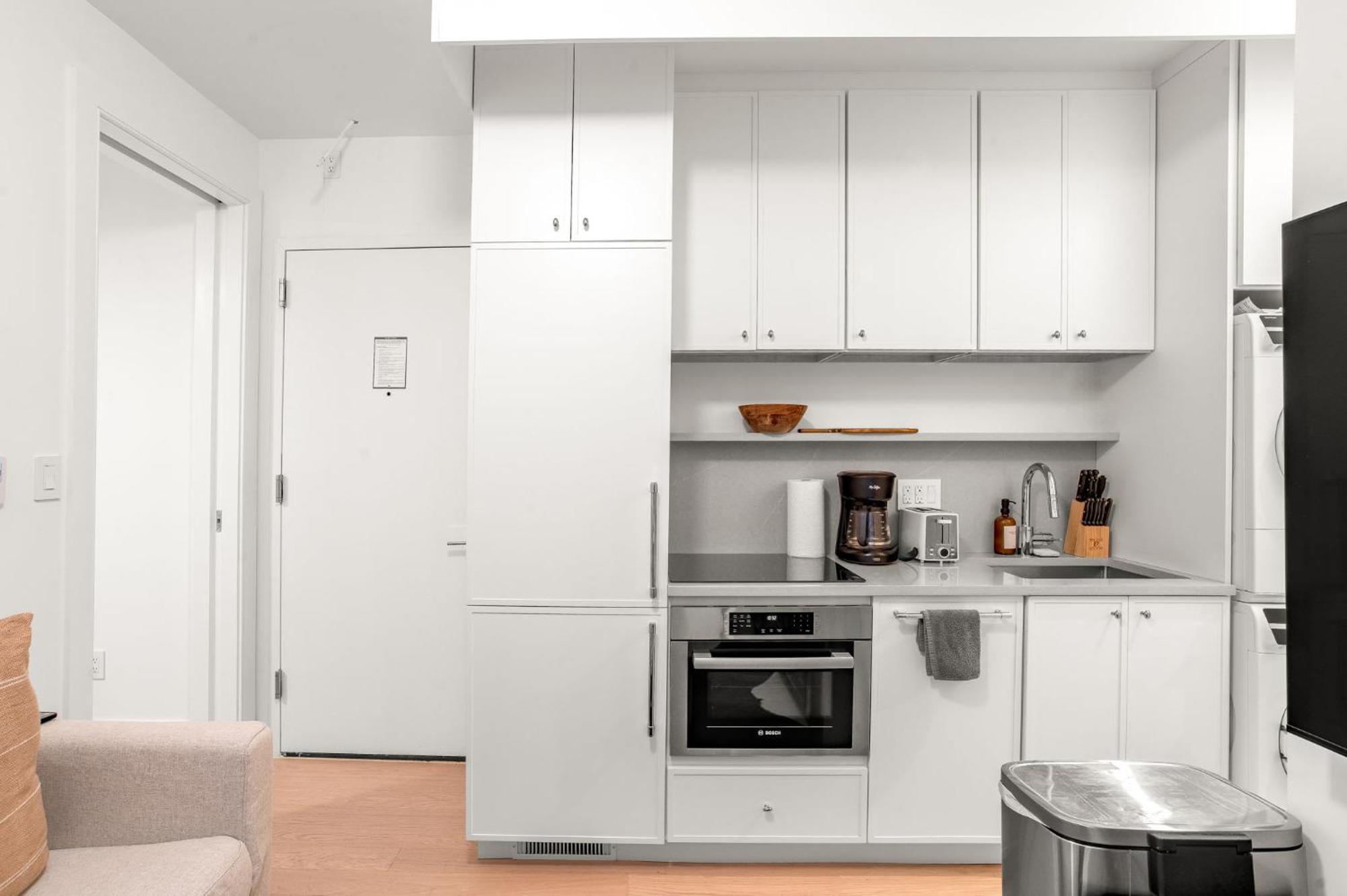 Comfortable 2br 1ba In Greenwich Village Steps From Washington Square Park