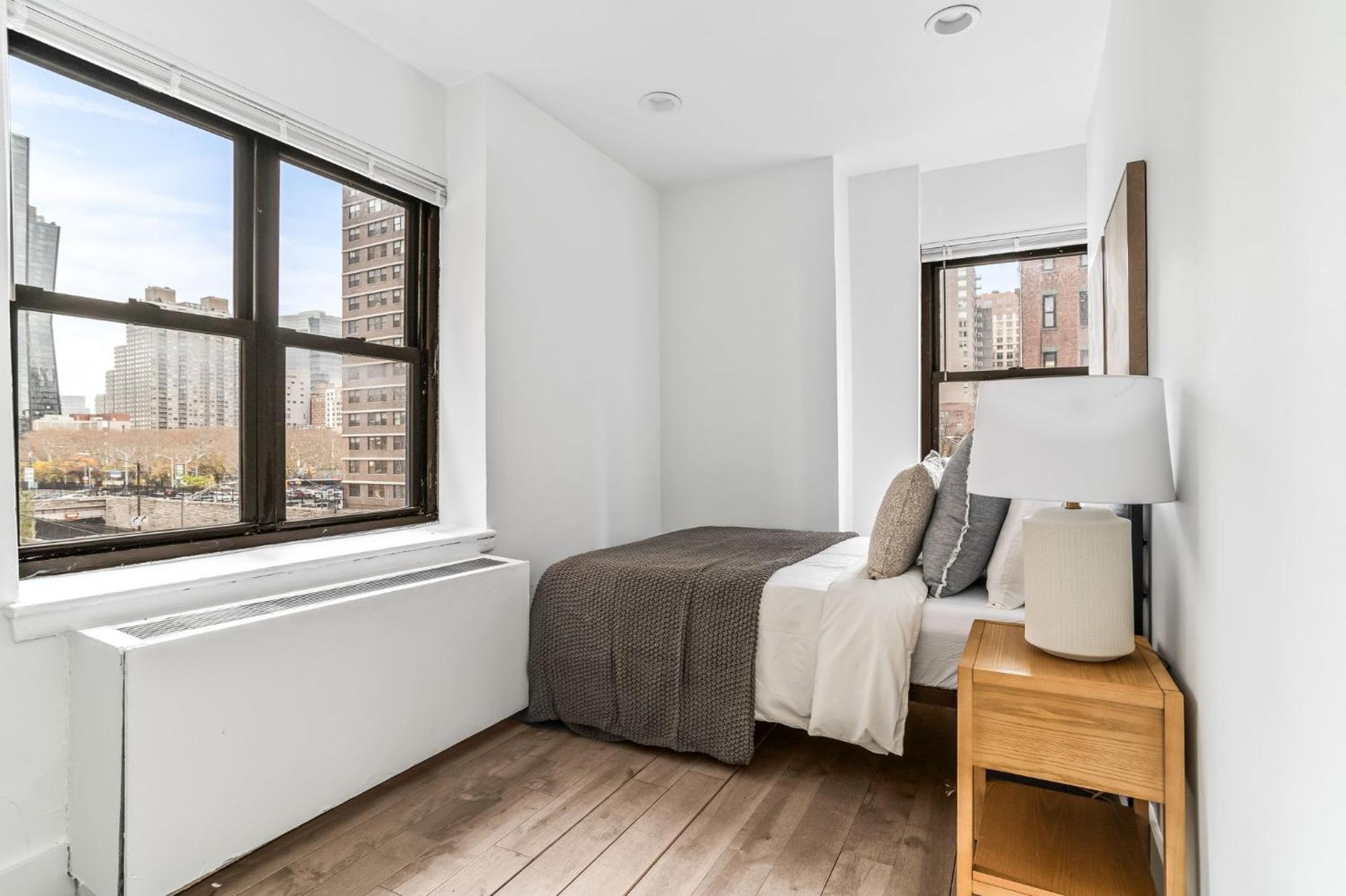 Apartment Modern Chic 2br 1ba In Vibrant Murray Hill *