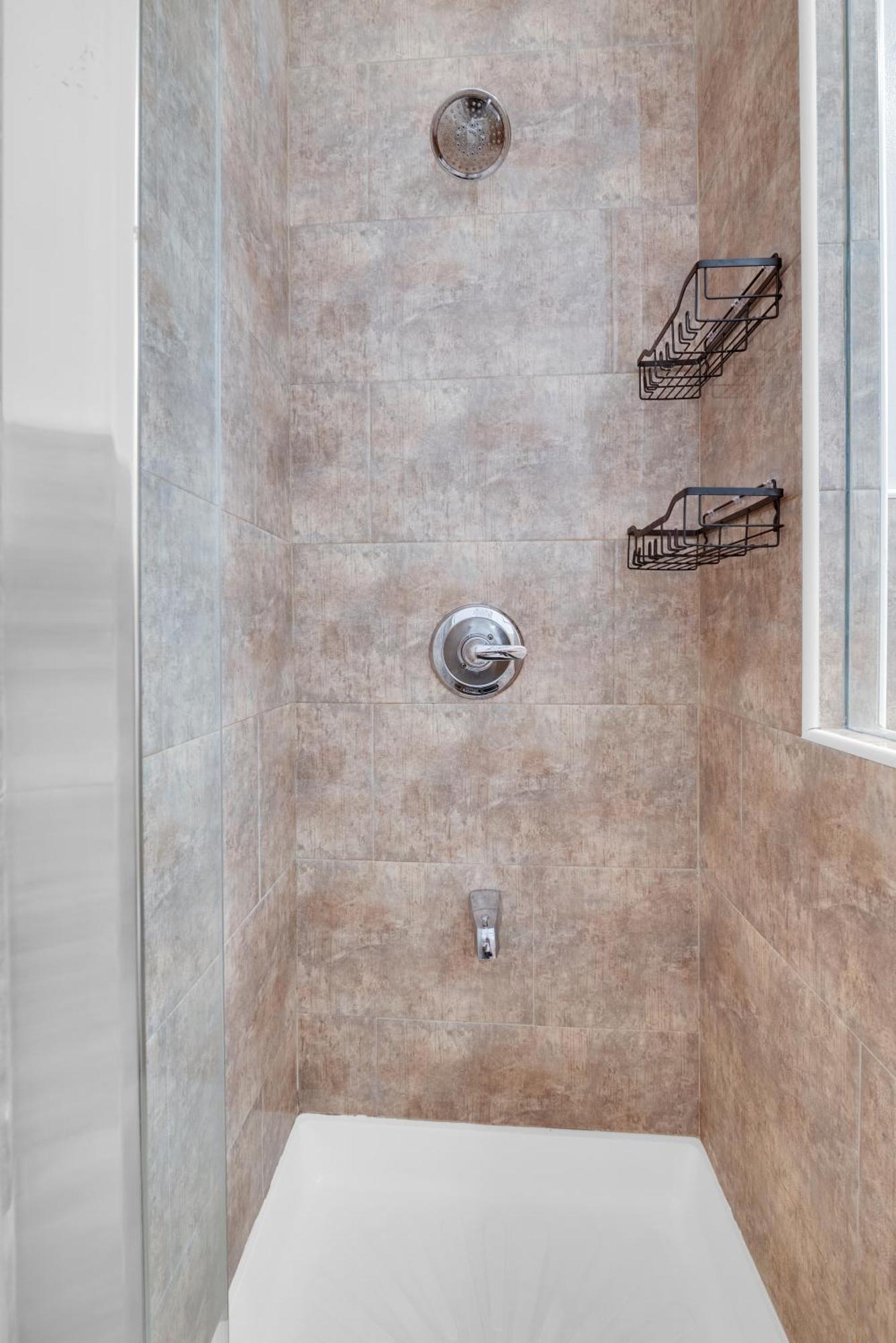 Apartment Gorgeous 4 Bedroom 2 Bathroom Nyc