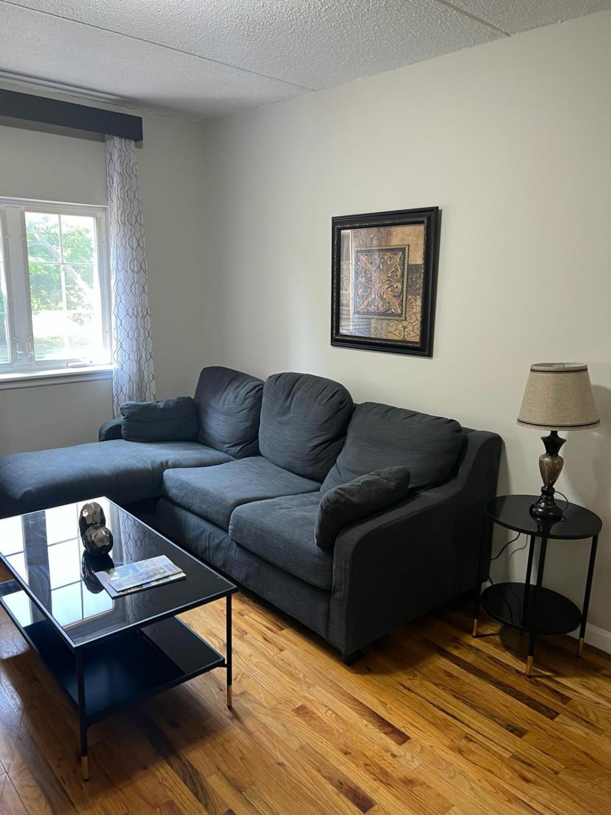 315 Medrentals * New York
