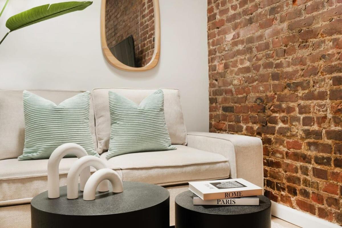 Apartment 153-5a Charming 2br Lower East Side New York
