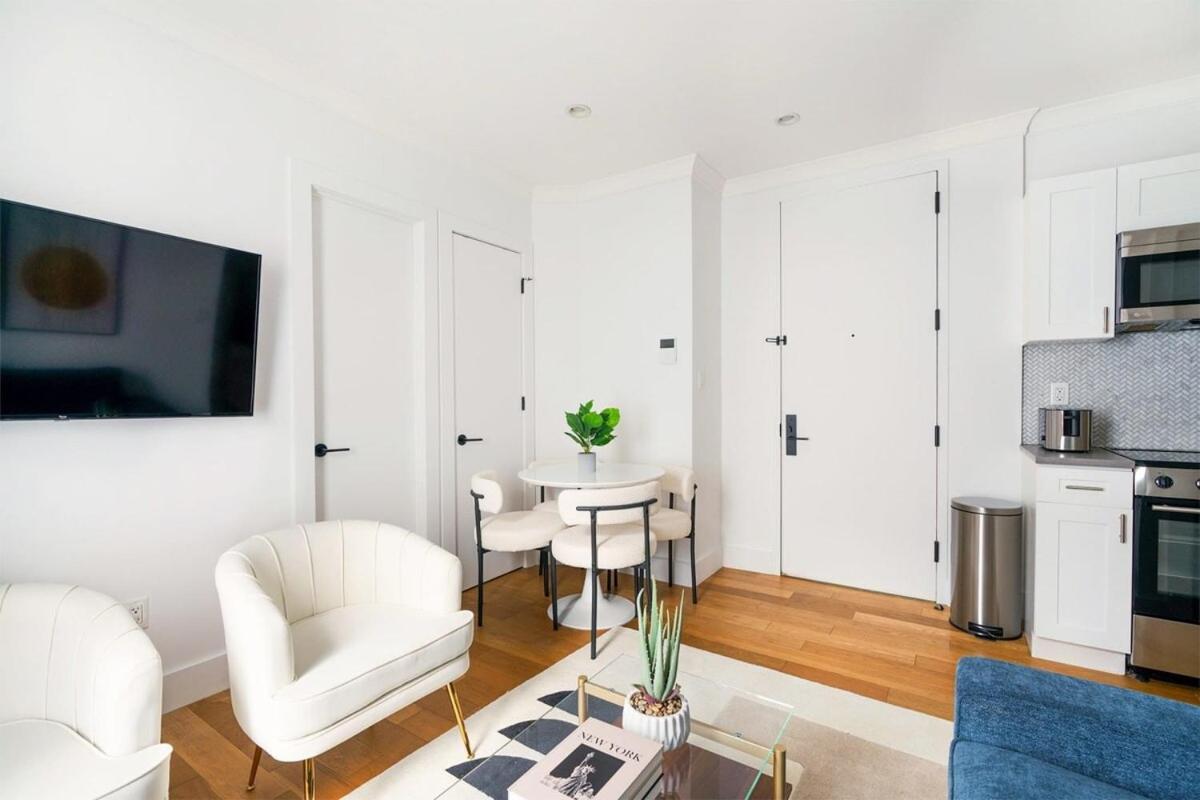 Apartment 403-4c New 3br-2baths Prime Ues New York