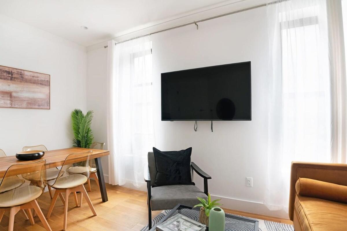 Apartment 403-3c Newly Renovated 3br In Prime Ues *