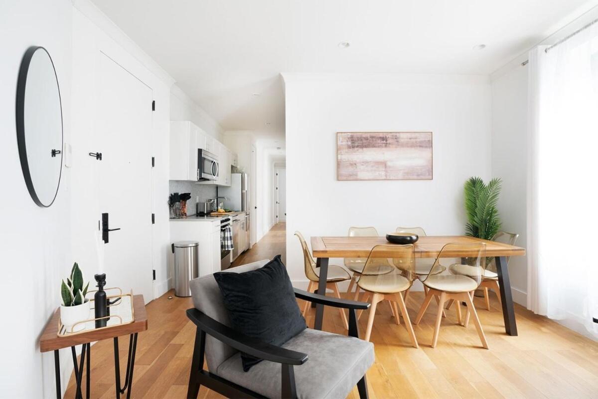 Apartment 403-3c Newly Renovated 3br In Prime Ues *