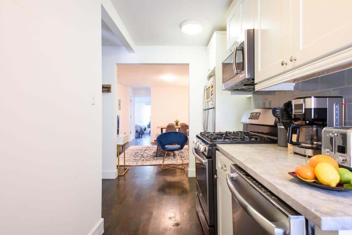 39-3 Newly Renovated 3 Br New York