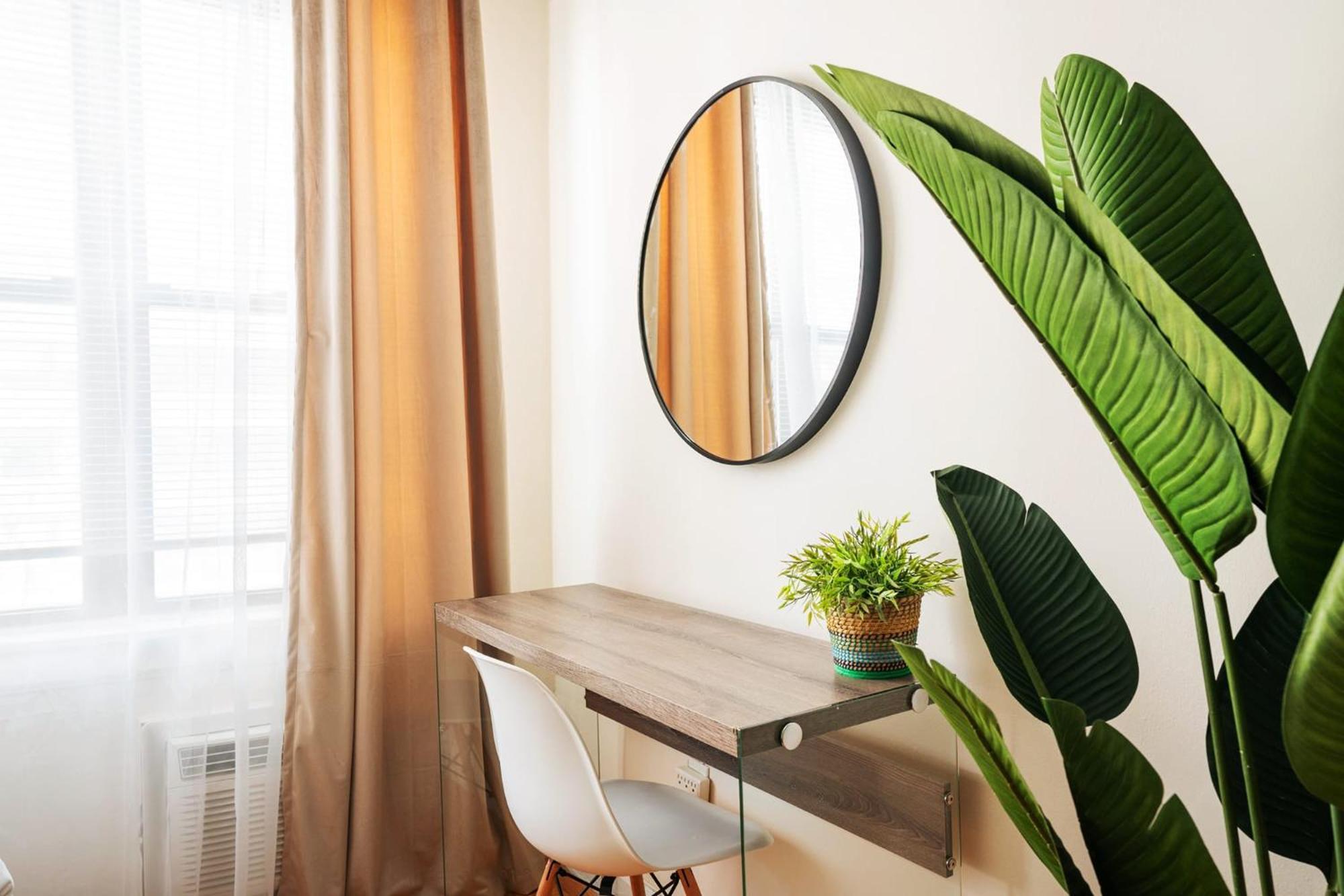 338-3b Union Square Newly Reno Sleeps 3 New York
