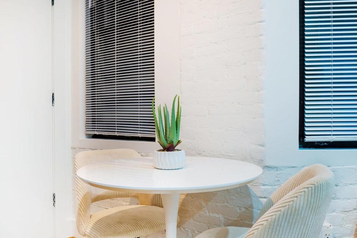 Apartment 403-2e Newly Renovated Ues New York