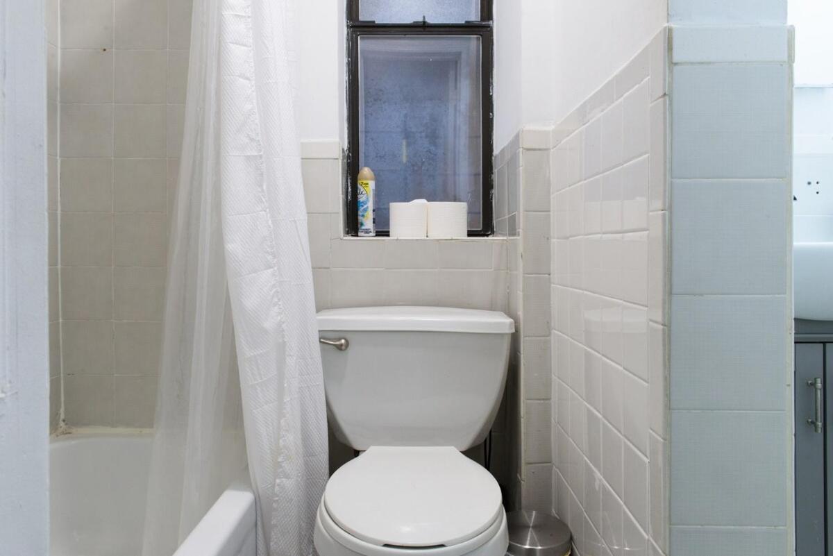 428-3r Spacious 2br Newly Furnished