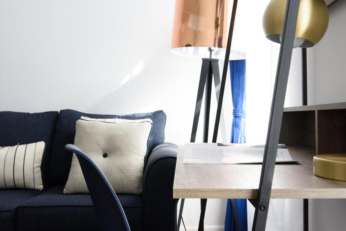 Apartment 428-3r Spacious 2br Newly Furnished