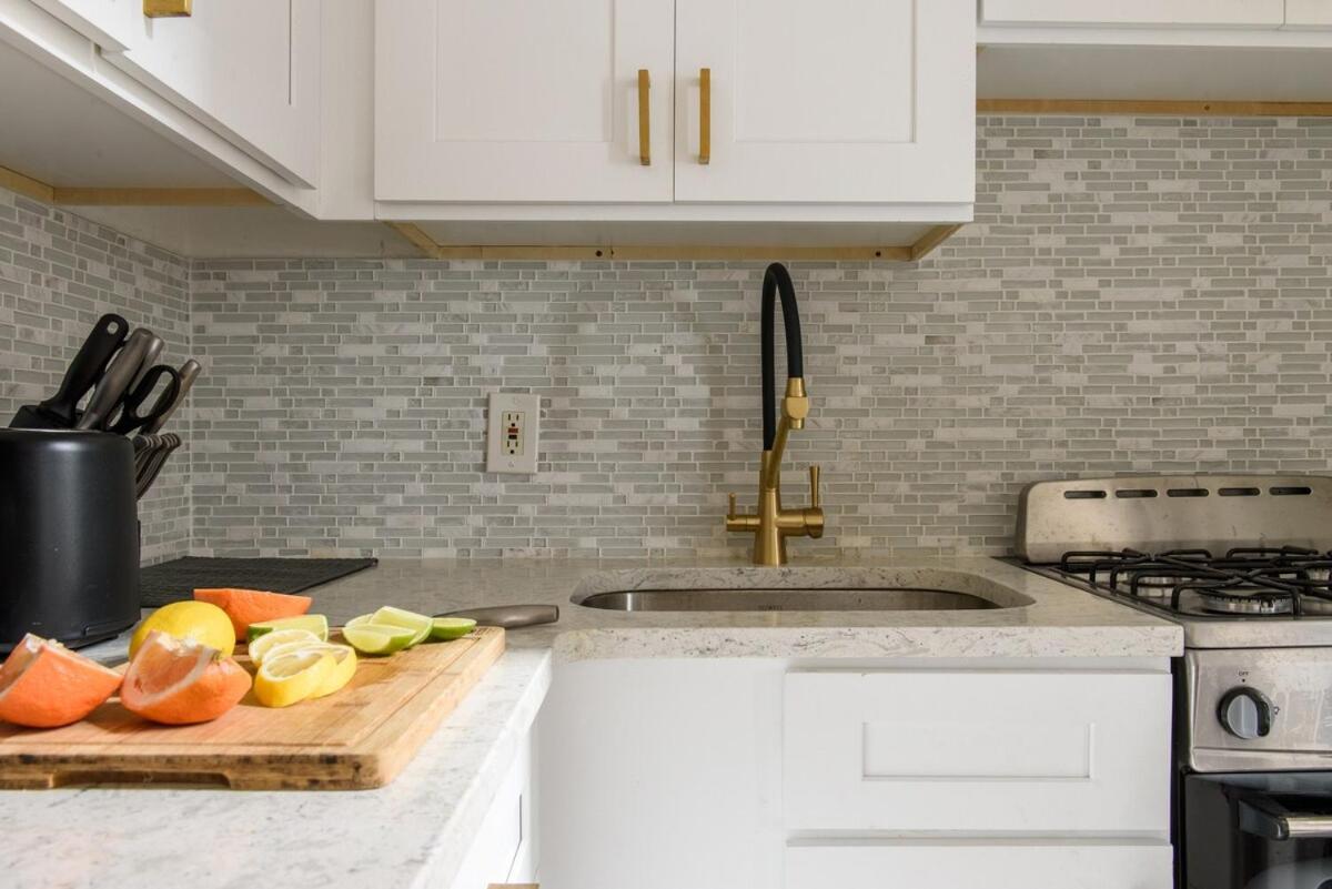 428-3r Spacious 2br Newly Furnished New York