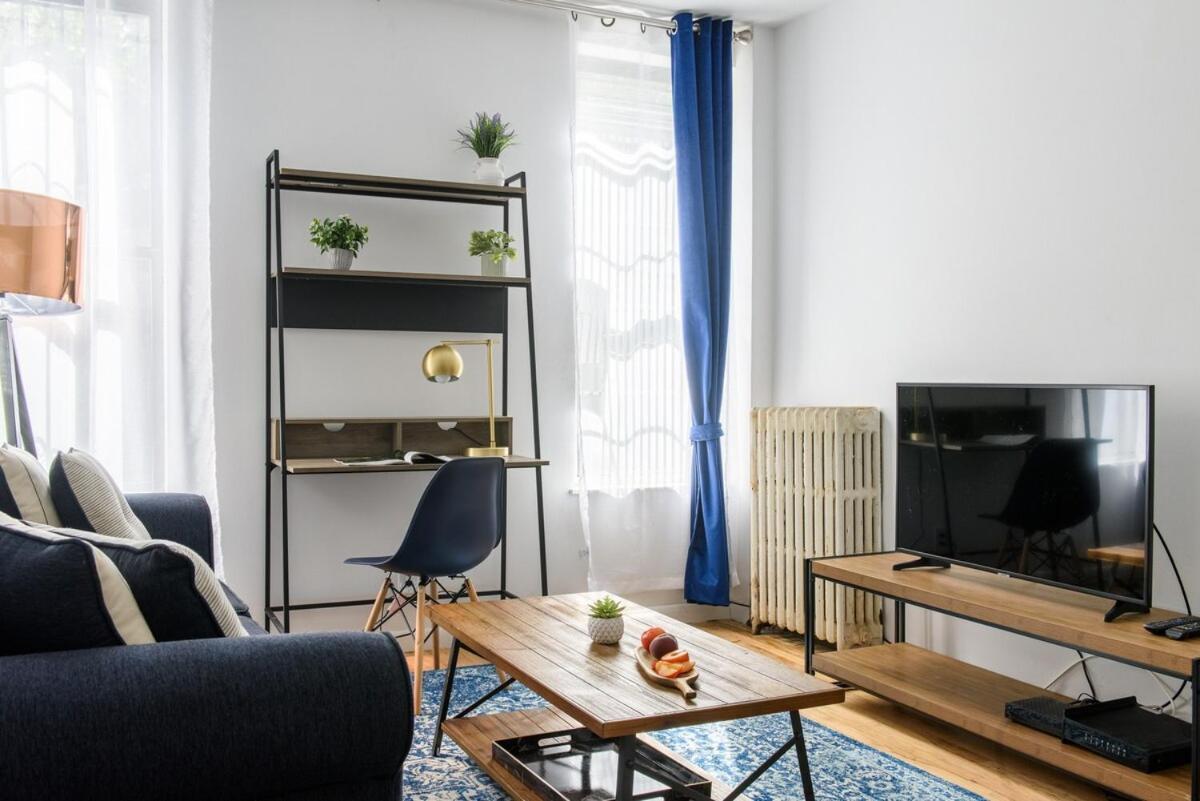 428-3r Spacious 2br Newly Furnished