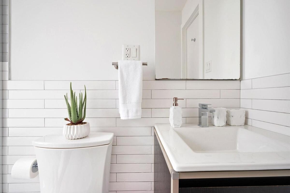 Apartment 403-3c Newly Renovated 3br In Prime Ues *