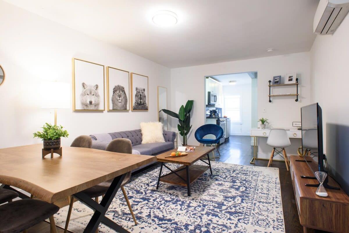 39-3 Newly Renovated 3 Br Apartment *