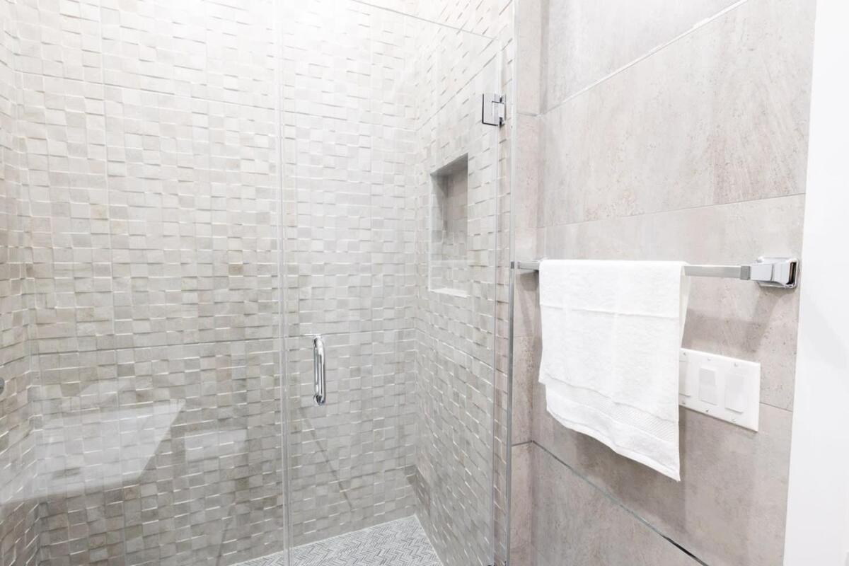 317-4c New Modern 1br W&d Walk To Park New York
