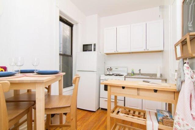 211-3 Prime Union Square Large 1br Great Value New York