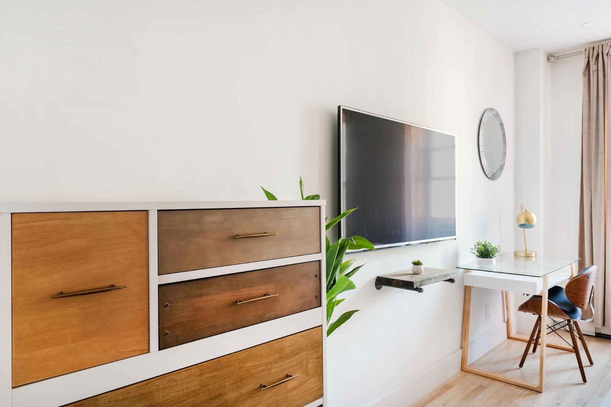 1597-14 New Renovated Rime Ues Apartment *
