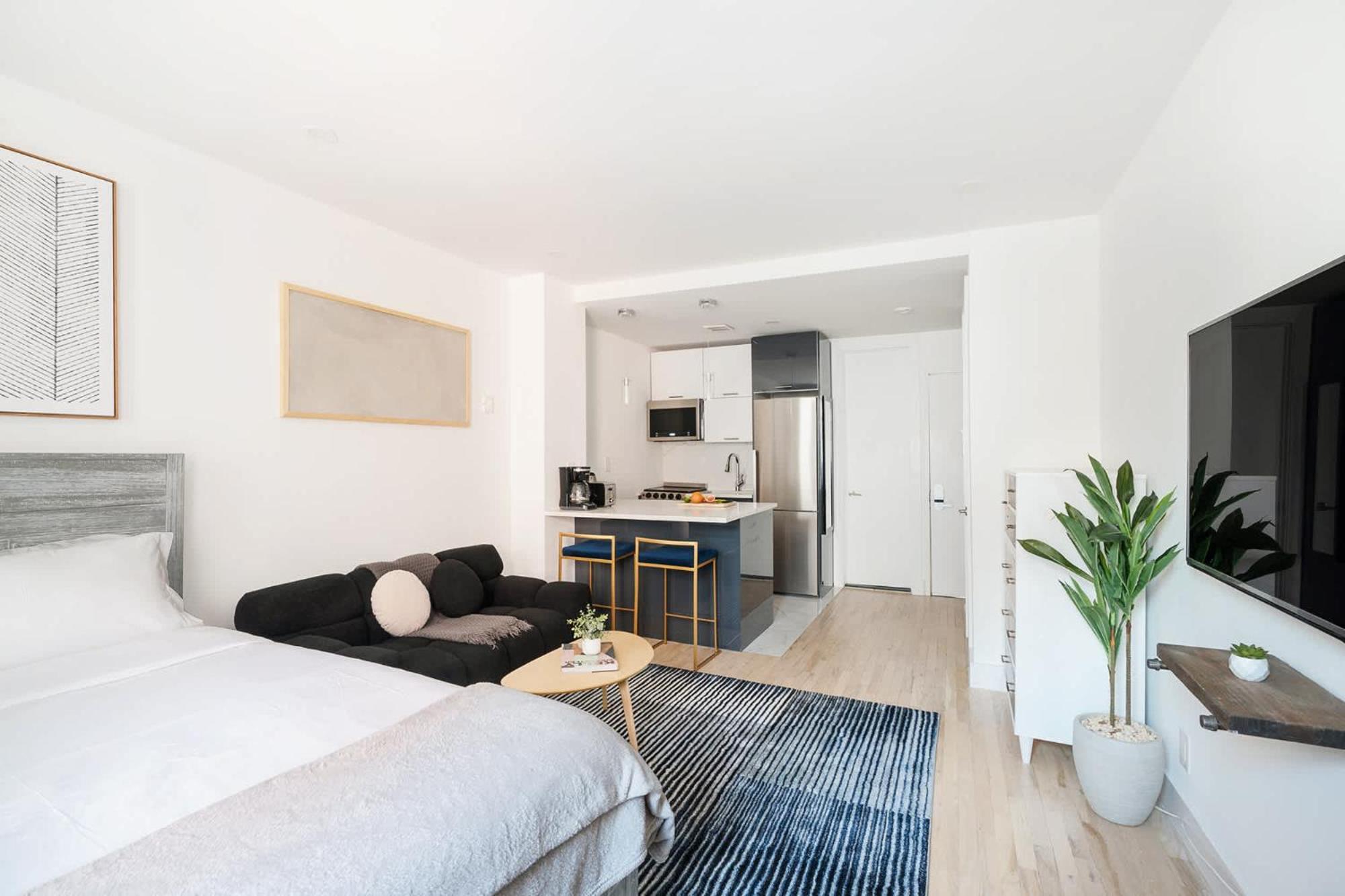 1597-14 New Renovated Rime Ues